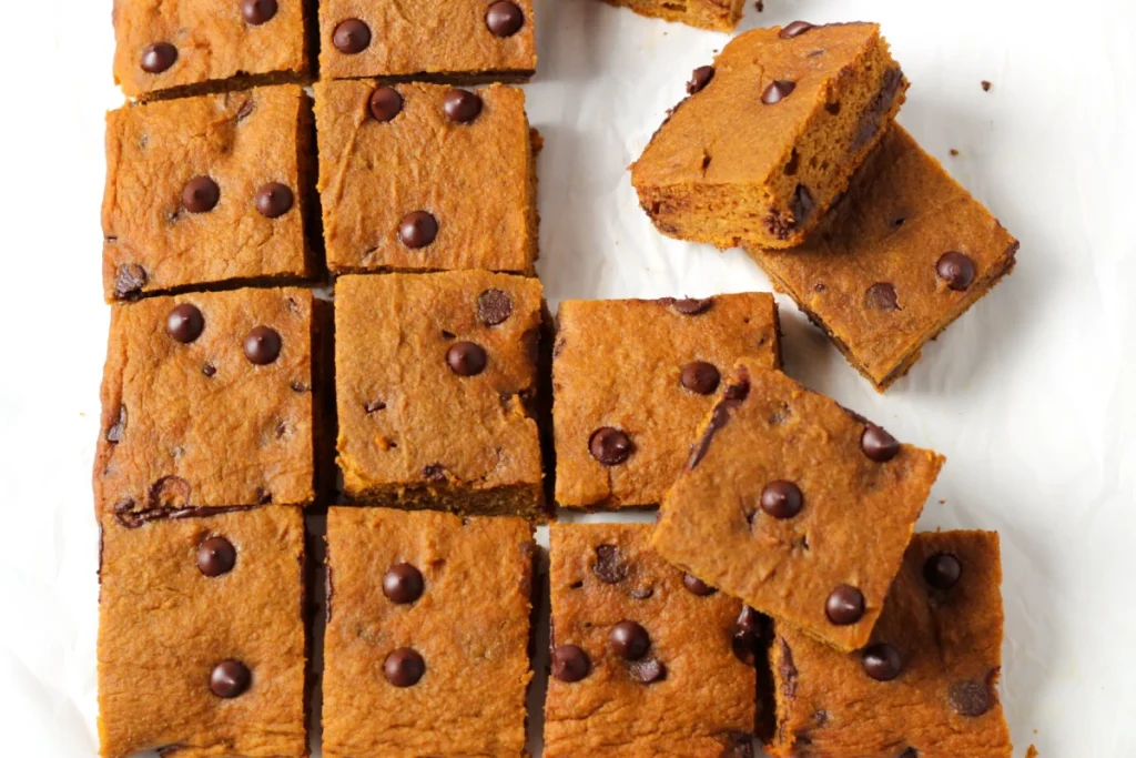 Whole wheat pumpkin muffin bars