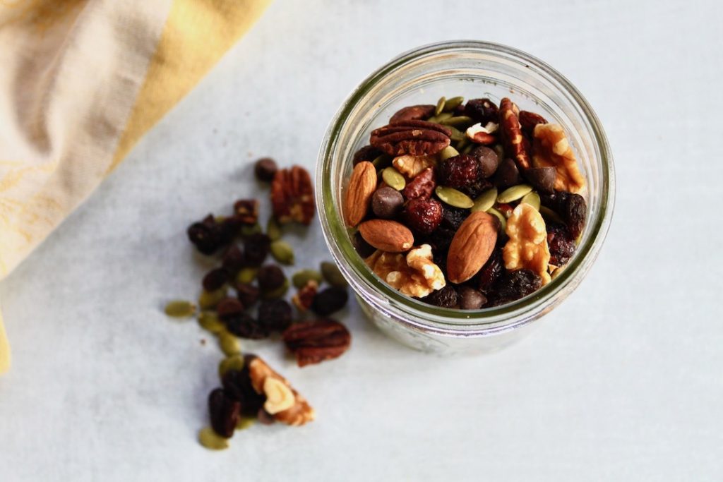 trail mix base recipe in a jar