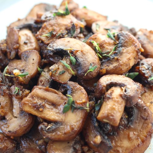 Sautéed Mushrooms with Garlic and Thyme